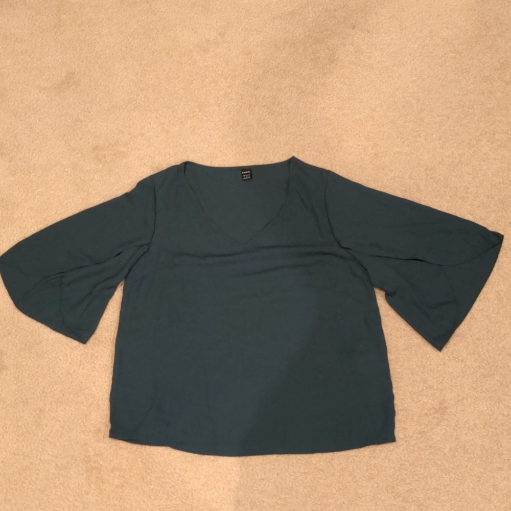 Shein V neck Green Blouse